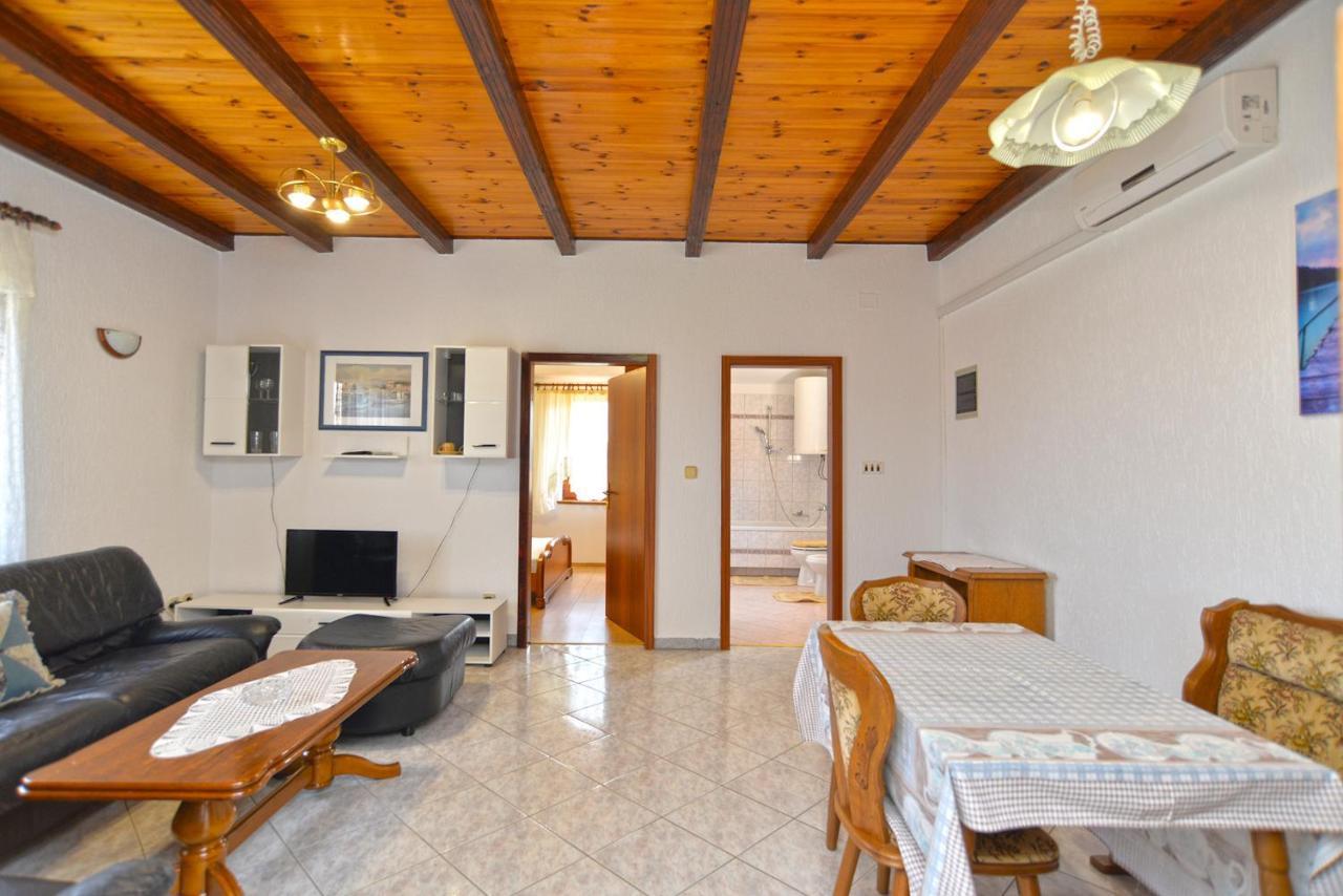Apartments Balizerka 106 Pula Eksteriør billede